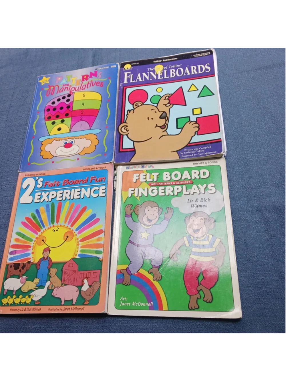 Homeschool Teacher's Aide Felt Board Finger Play Set Of 4 Books Early Education